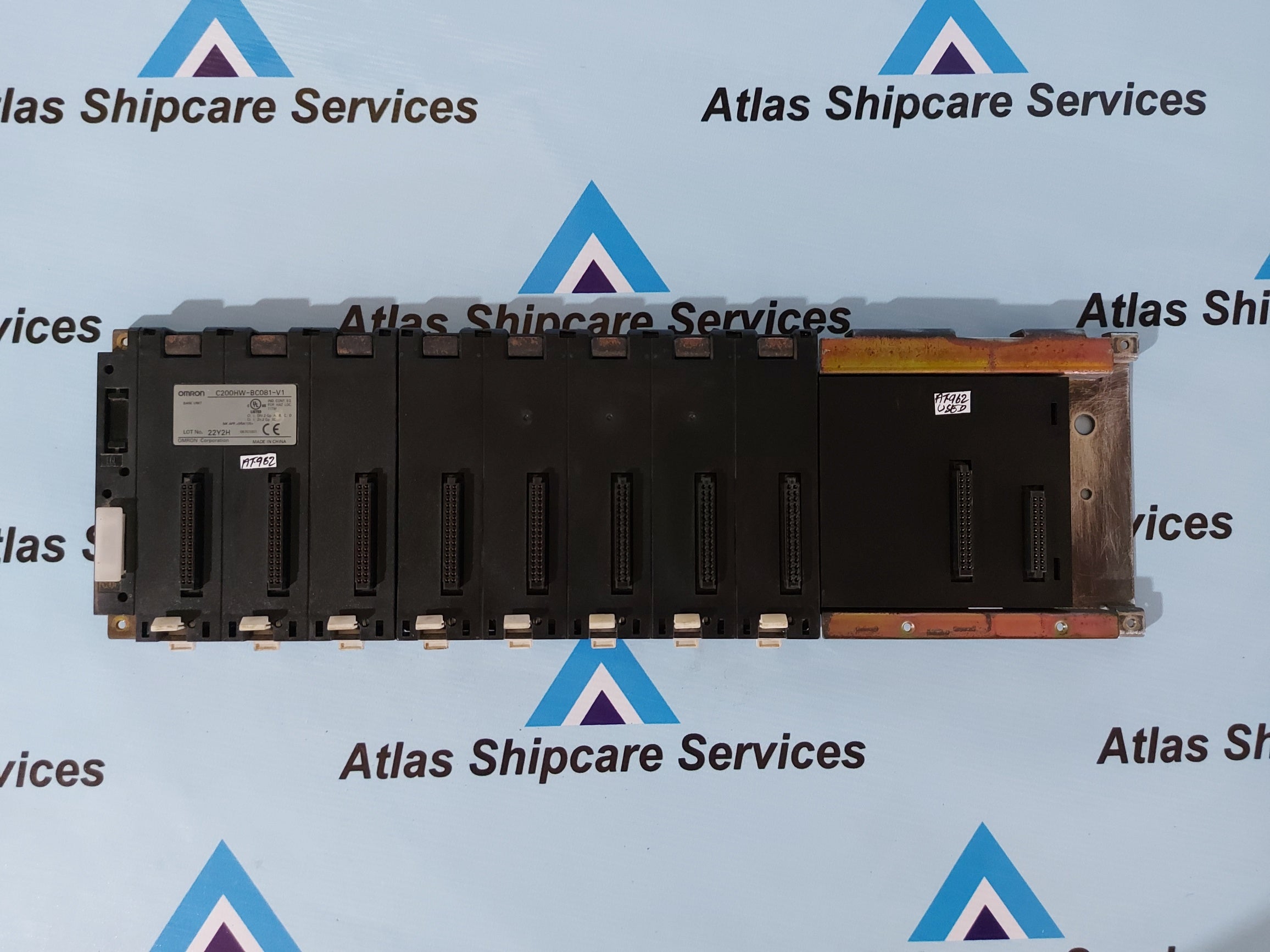 OMRON C200HW-BC081-V1 8 SLOT BACK PLAN BASE UNIT